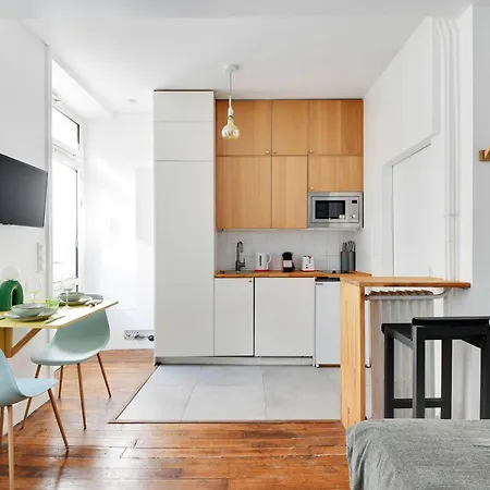 Casa vacanze Cozy With Terrace Near The Eiffel Tower