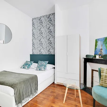 Cozy With Terrace Near The Eiffel Tower Casa vacanze *