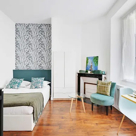 Cozy With Terrace Near The Eiffel Tower Casa vacanze Parigi